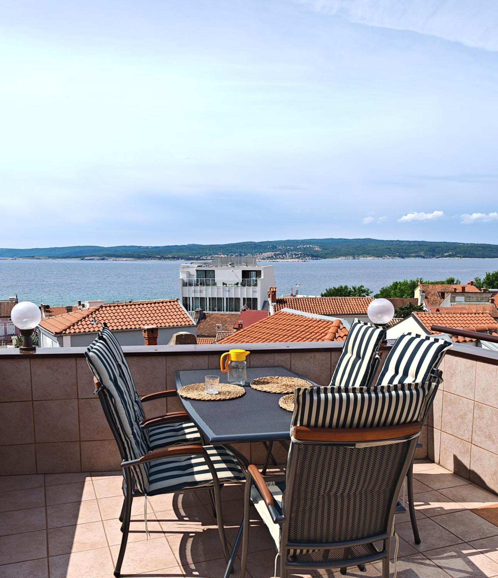 Apartman Vera Crikvenica Esterno foto